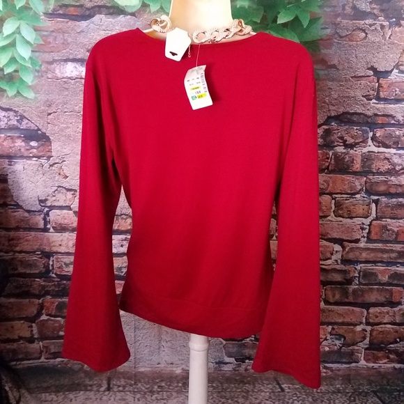 Surplice Cinched Side Flare Cuffs V Neck Sweater - Picture 4 of 5